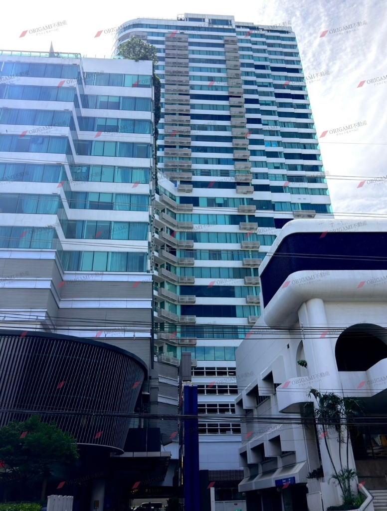 Eight Thonglor Residence