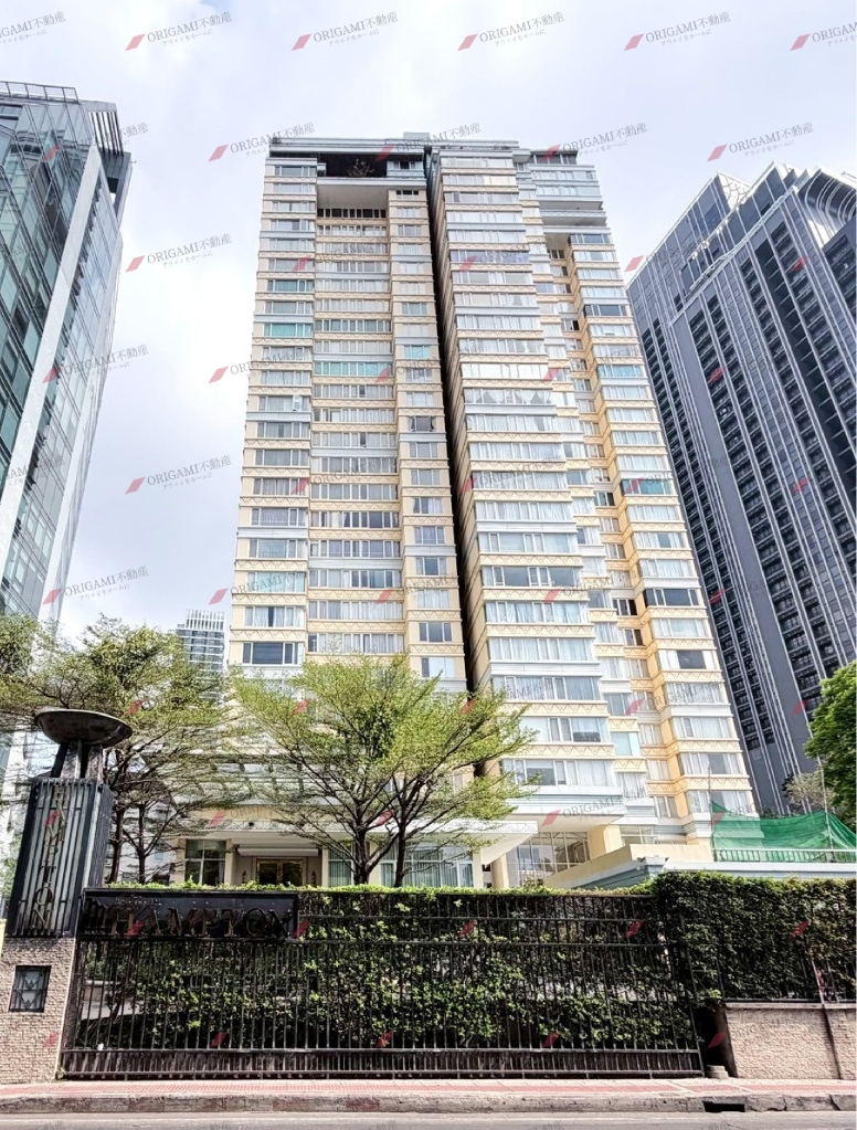 Hampton Thonglor 10