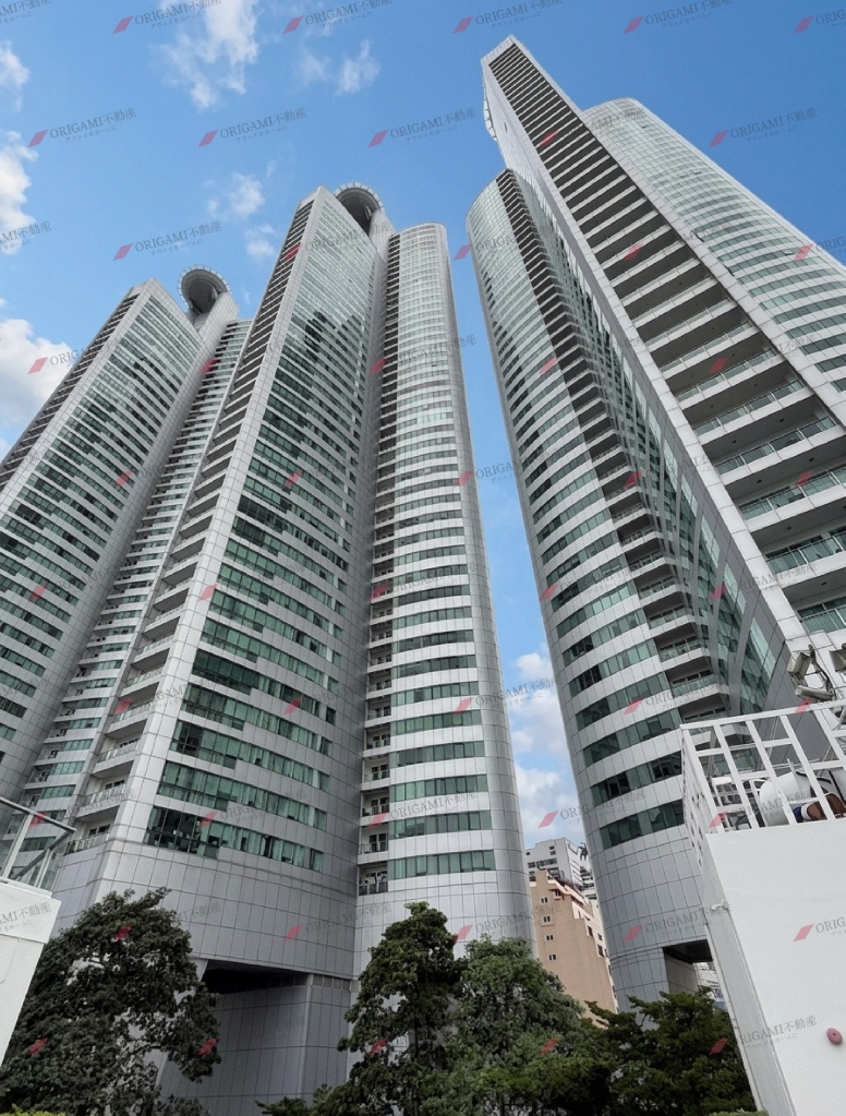 (The) Millennium Residence