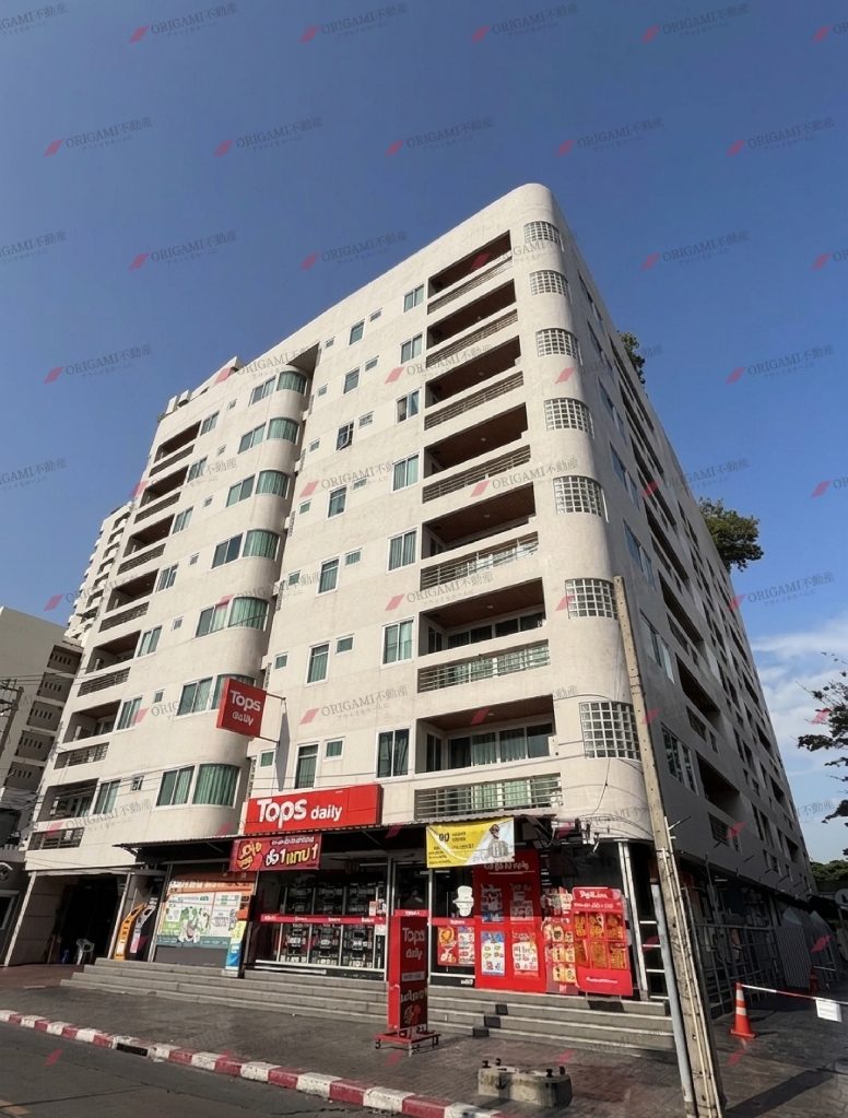 AP Suites Sukhumvit 33