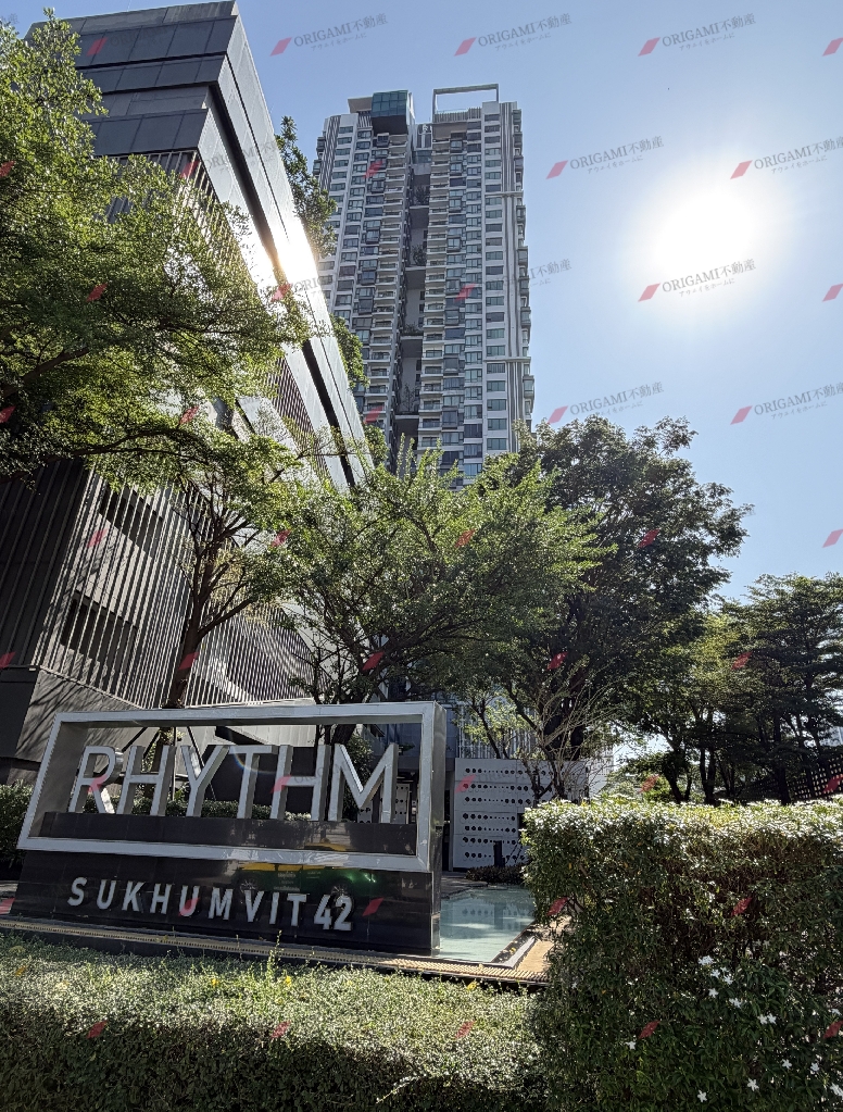 Rhythm Sukhumvit 42