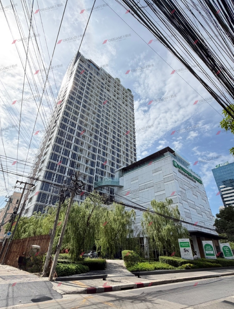 Siamese Exclusive Sukhumvit 42