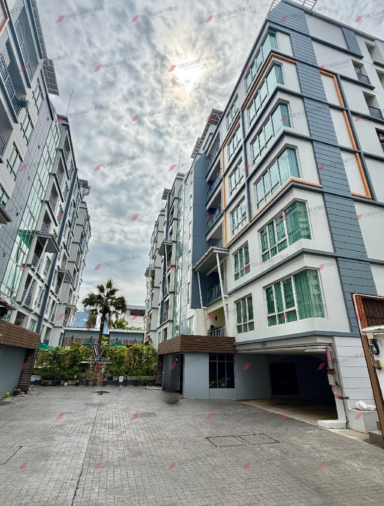 Voque Sukhumvit 16