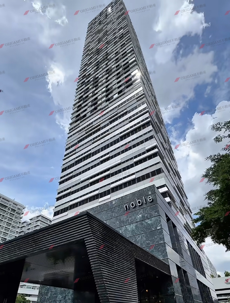Noble Form Thonglor